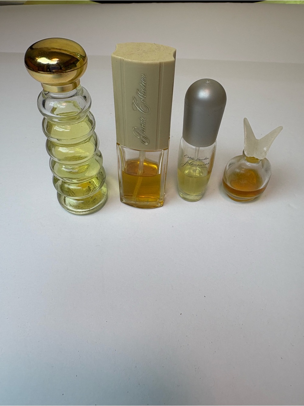 Tiny Bottle Perfume Lot Estée Lauder Pleasures Avon Private Collection 4 Bottles
